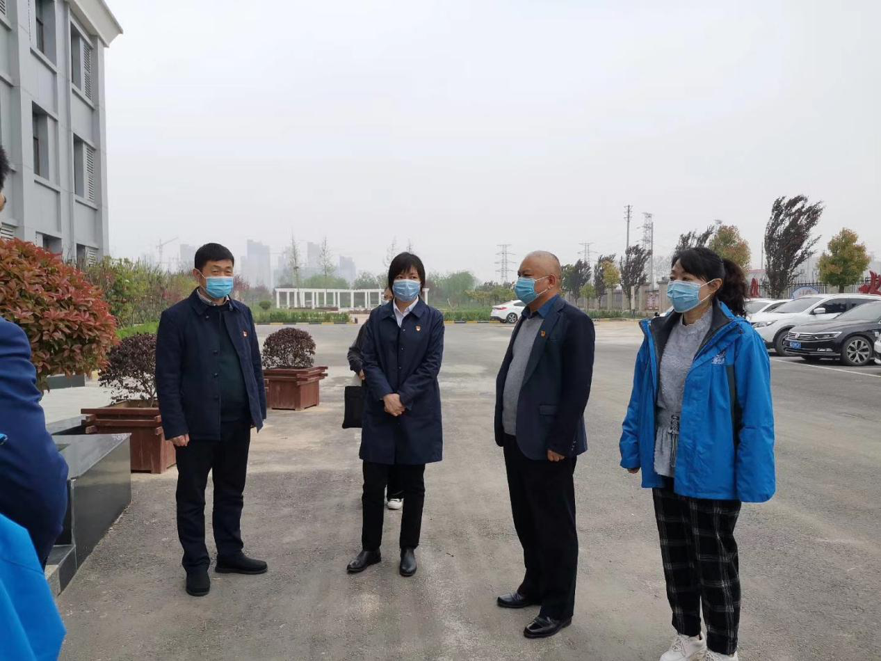 市直工委領(lǐng)導蒞臨周口銀龍水務(wù)有限公司調(diào)研黨建工作